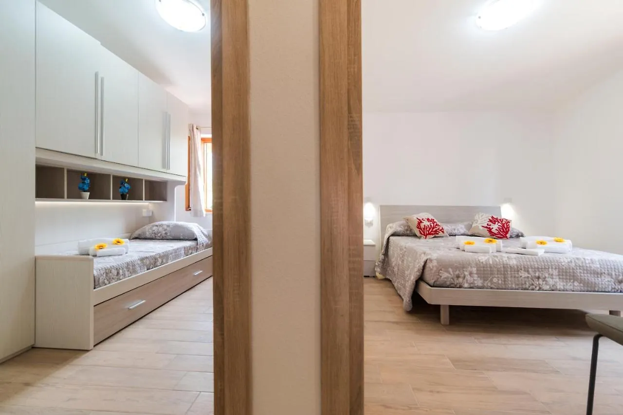 Uncle Leonard'S House Apartment Cala Gonone